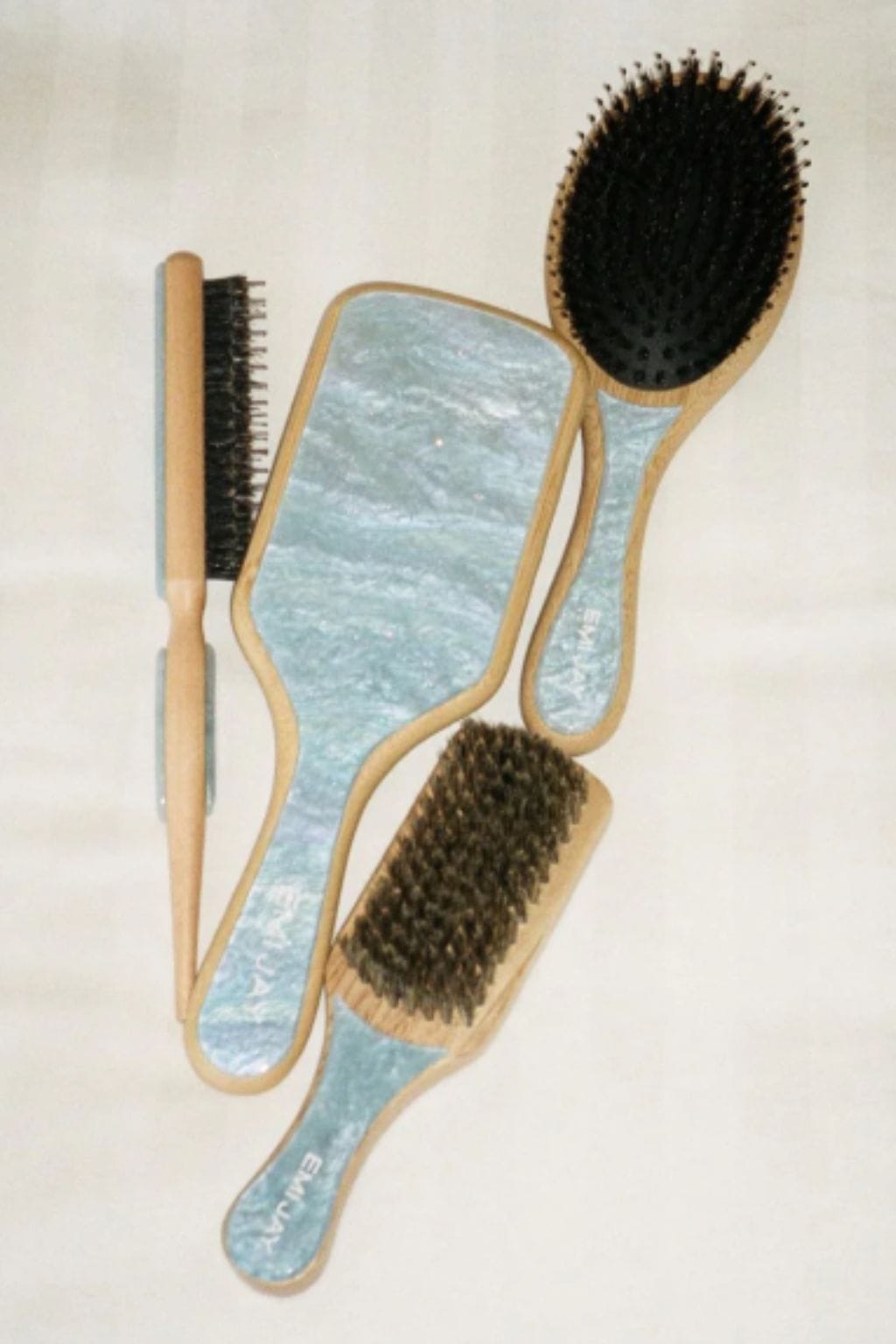 Bamboo Paddle Brush (Blue Sugar)