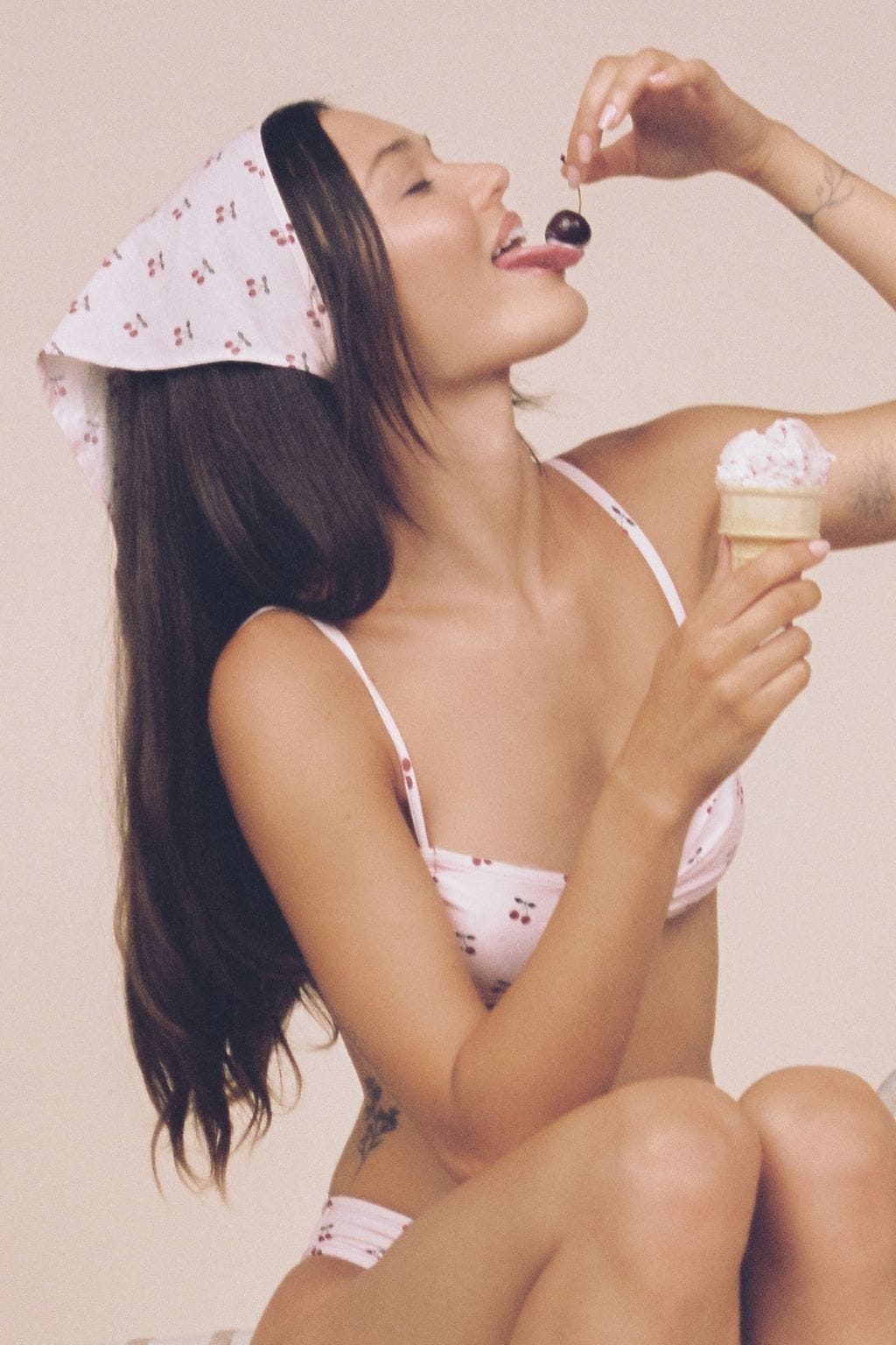 Cherries Tie-Up Scarf