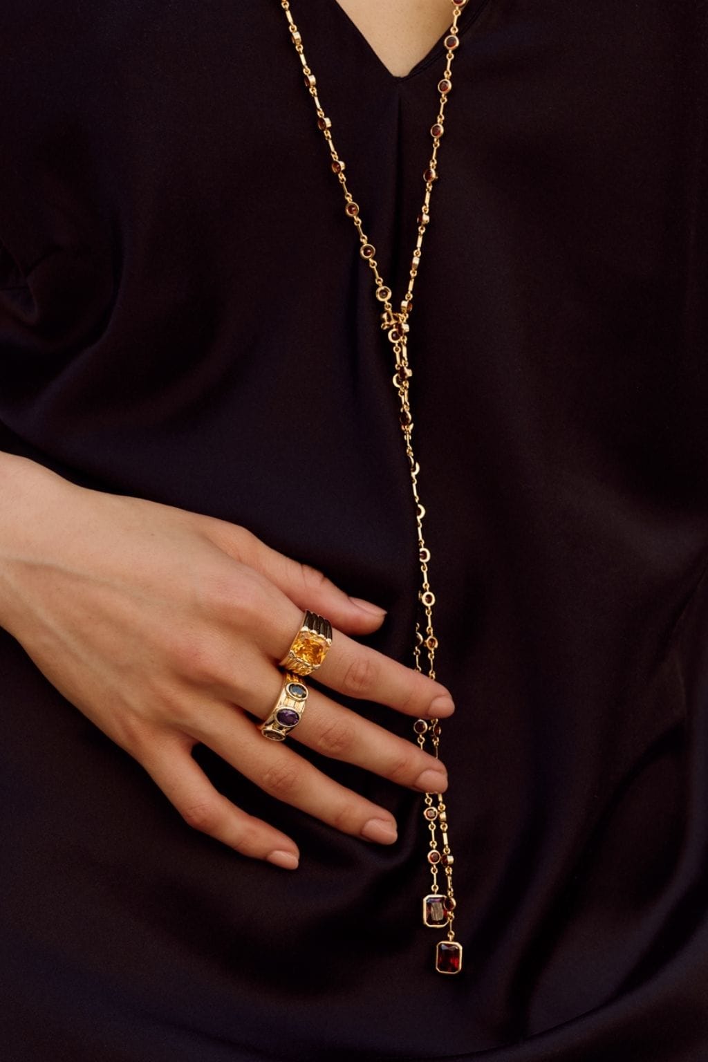 The Antoinette Stone Cigar Ring (Gold)