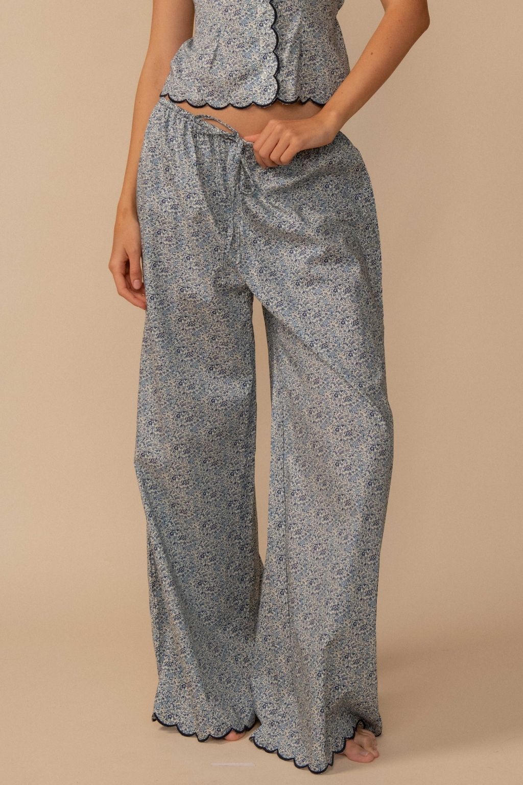 Blue Petite Fleur Drawstring Wide-Leg Pant