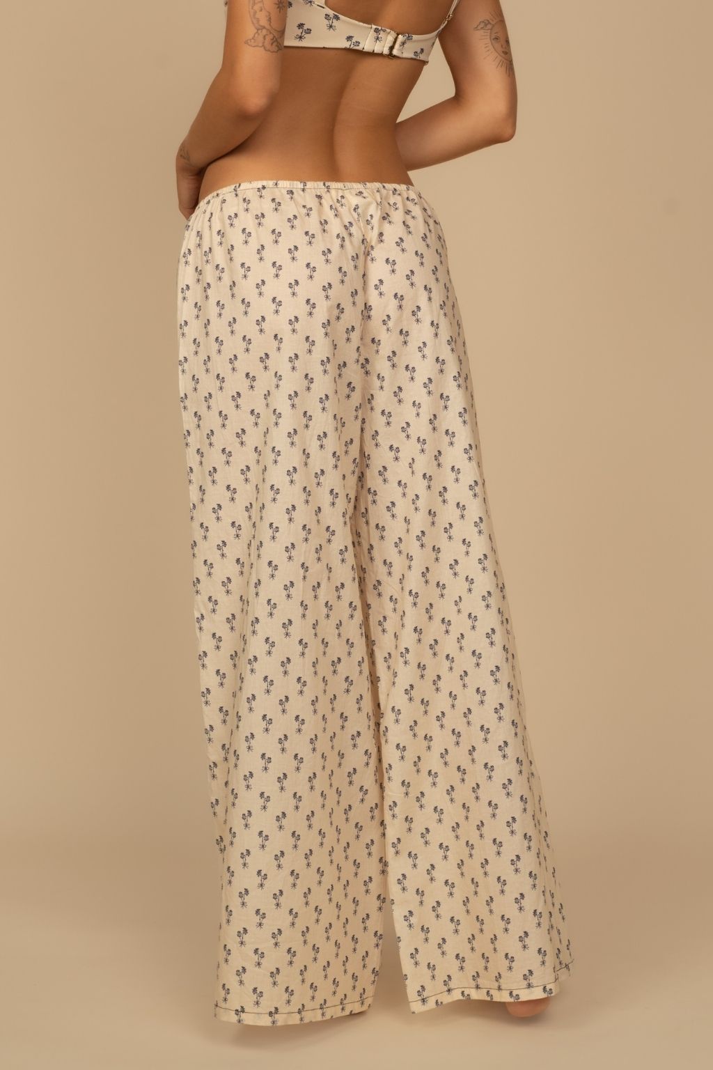 Cynthia Floral Drawstring Wide-Leg Pant