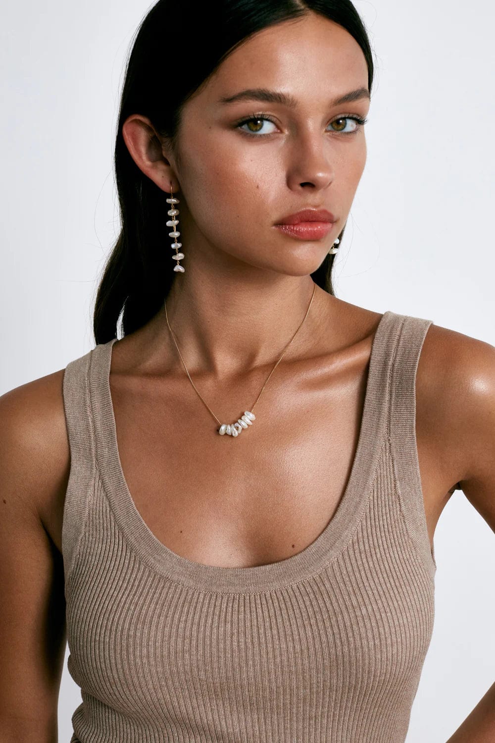 Anini Thread Thru Earrings (White Pearl)