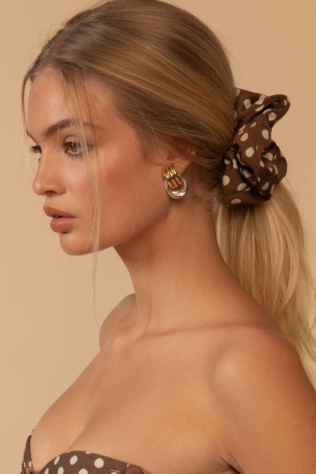 Vivian Chunky Scrunchie