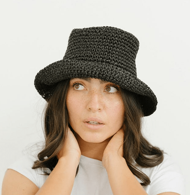 Sal Crochet Bucket Hat (Black)